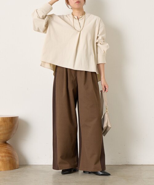 Jena espace merveilleux(ジェナ エスパスメルヴェイユ)の「【伸縮性抜群◎】ストレッチ起毛ネックブラウス(シャツ/ブラウス・レディース・ブラック/ブルー/アイボリー・FREE)」の4枚目の写真