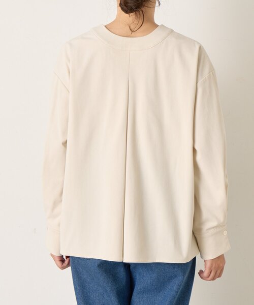 Jena espace merveilleux(ジェナ エスパスメルヴェイユ)の「【伸縮性抜群◎】ストレッチ起毛ネックブラウス(シャツ/ブラウス・レディース・ブラック/ブルー/アイボリー・FREE)」の13枚目の写真
