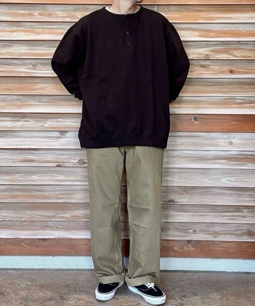 BACK NUMBER（バックナンバー）の「【BACK NUMBER】スウェットヘンリーネックプルオーバートレーナー（スウェット・メンズ・ネイビー/ブラウン/ブラック・L/XL/M）」の20枚目の写真