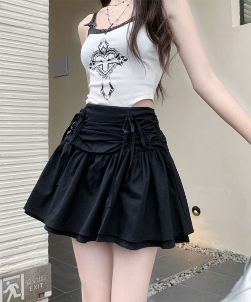 VIBGYOR Women（ヴィブジョー　ウィメン）の「【Mayree】ティアード ドロストデザイン リボン ミニ スカート（スカート・レディース・ホワイト/ブラック・MEDIUM/LARGE/SMALL）」の6枚目の写真