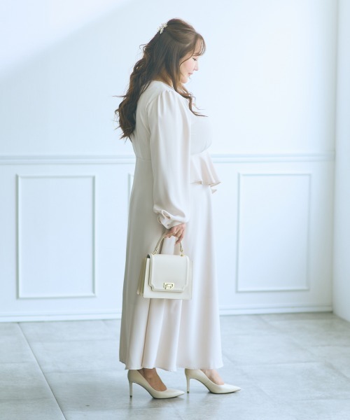 SMILE LAND（スマイルランド）の「＜大きいサイズ＞【らめちゃんコラボ】カシュクールデザインワンピース JERRYSELECT（ワンピース・レディース・アイボリー/ブラック・L/LL/3L/4L/5L）」の6枚目の写真