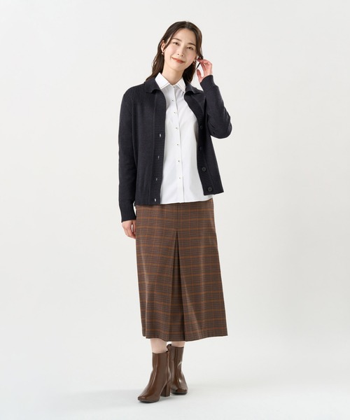 TOKYO SHIRTS(トウキョウシャツ)の「スタンドヘンリーネック カーディガン(カーディガン/ボレロ・レディース・グレー/パープル/ネイビー/ブラウン・M/L/LL)」の5枚目の写真