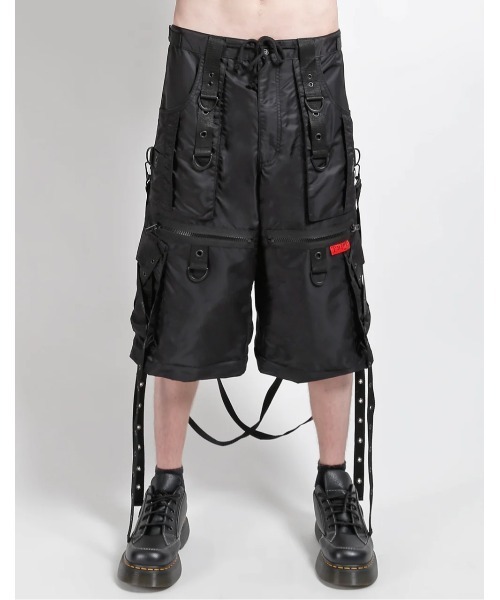 TRIPP nyc（トリップニューヨークシティ）の「【TRIPP nyc】X STRAP SPACE OUT PANT[NY7296M] / 【トリップ ニューヨーク 】ボンテージストラップナイロンワイドパンツ（カーゴパンツ・メンズ・ブラック・XS）」の4枚目の写真