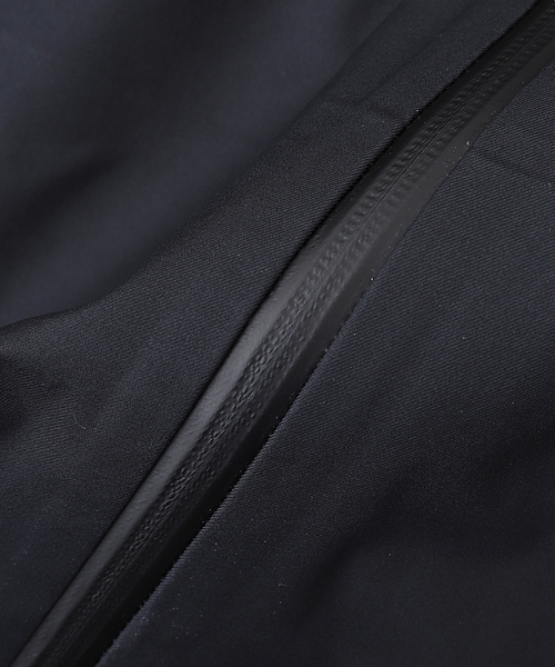 EDIFICE（エディフィス）の「AYAQ(アヤック) LONAK HARD SHELL INUIT（その他アウター・メンズ・ブラック・MEDIUM/LARGE）」の7枚目の写真