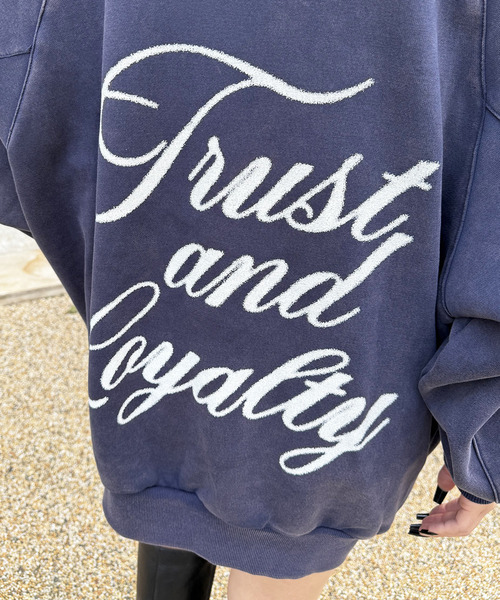 SPIRALGIRL（スパイラルガール）の「ピグメントドルマンパーカーワンピース（ワンピース・レディース・ブラック/ブルー/グレー・FREE）」の8枚目の写真