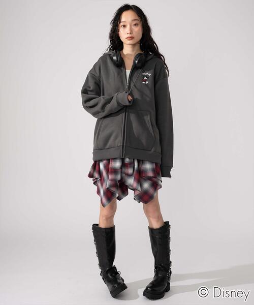 Disney（ディズニー）の「WEGO/ミッキーZIPパーカー (軽ボア)（パーカー・メンズ・スミクロ/アッシュグレー・MEDIUM/LARGE）」の4枚目の写真