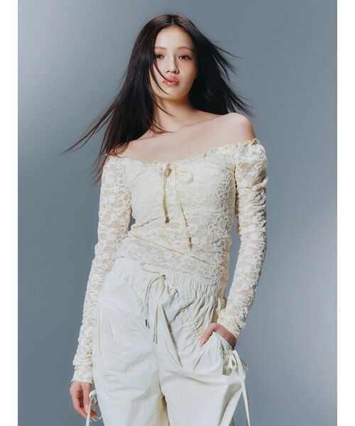 CALNAMUR（カルナムール）の「ピーチレースパットイントップス（Tシャツ/カットソー・レディース・ブラック/オフホワイト/イエロー・FREE）」の4枚目の写真