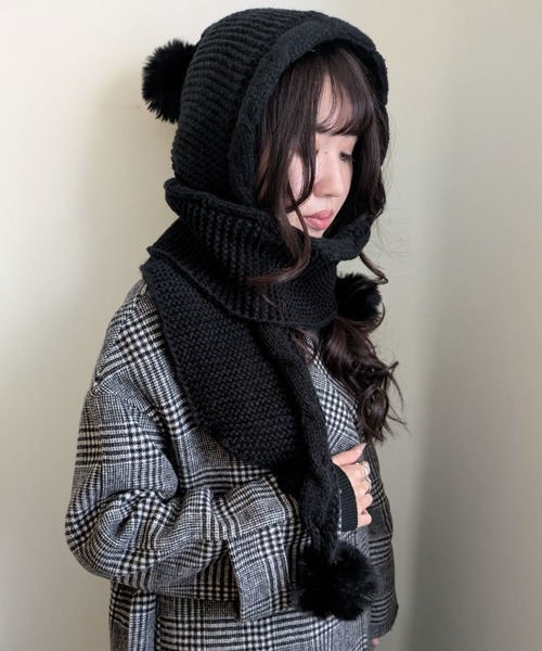 styiro（スタイロ）の「あったか裏起毛ポンポンニットフーディーマフラー（ネックウォーマー/スヌード・レディース・ブラック/レッド/グレー/モカ・FREE）」の9枚目の写真