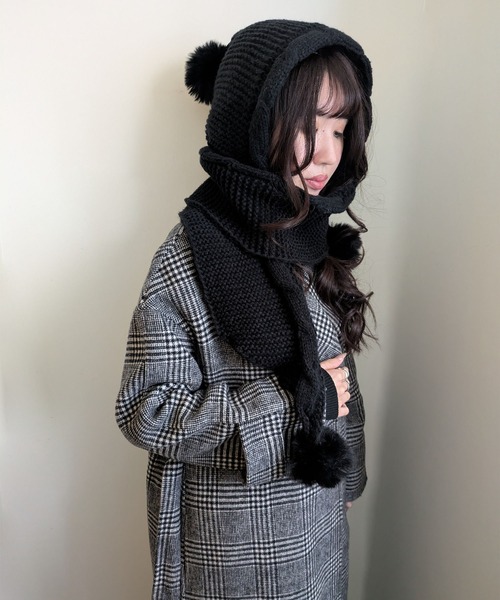 styiro（スタイロ）の「あったか裏起毛ポンポンニットフーディーマフラー（ネックウォーマー/スヌード・レディース・ブラック/レッド/グレー/モカ・FREE）」の16枚目の写真