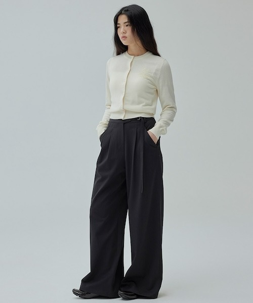 COVERNAT(カバーナット)の「WOMEN'S BASIC ROUND WOOL KNIT CARDIGAN(カーディガン/ボレロ・レディース・ライトブルー/アイボリー/ブラウン・MEDIUM/SMALL)」の5枚目の写真