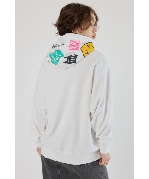 RODEO CROWNS WIDE BOWL（ロデオクラウンズワイドボウル）の「HOOD DECORATION パーカー（パーカー・レディース・ブラック/グレー×ホワイト/オフホワイト・MEDIUM/LARGE）」の11枚目の写真
