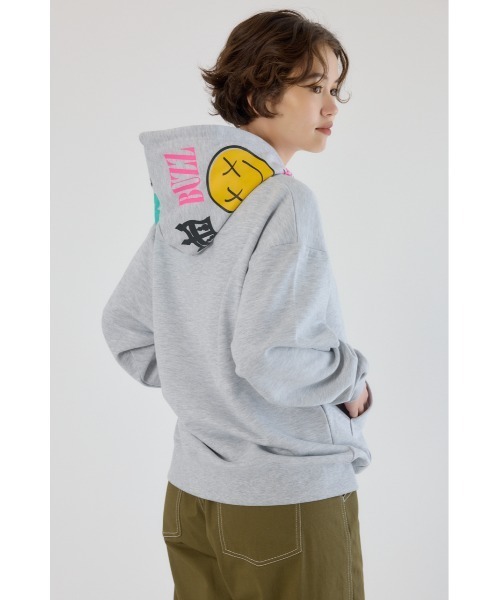 RODEO CROWNS WIDE BOWL（ロデオクラウンズワイドボウル）の「HOOD DECORATION パーカー（パーカー・レディース・ブラック/グレー×ホワイト/オフホワイト・MEDIUM/LARGE）」の17枚目の写真