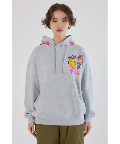 RODEO CROWNS WIDE BOWL（ロデオクラウンズワイドボウル）の「HOOD DECORATION パーカー（パーカー・レディース・ブラック/グレー×ホワイト/オフホワイト・MEDIUM/LARGE）」の20枚目の写真