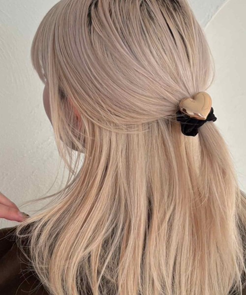 kutir（クティール）の「kutirlune／メタルハートシュシュ（シュシュ・レディース・ゴールド/シルバー・FREE）」の6枚目の写真