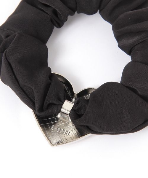 kutir（クティール）の「kutirlune／メタルハートシュシュ（シュシュ・レディース・ゴールド/シルバー・FREE）」の10枚目の写真