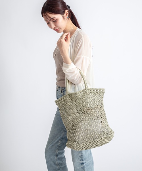 The Bagmati(ザバグマティ)の「【The Bagmati/ザバグマティ】かごバッグ メタリックコード マクラメ編み(かごバッグ・レディース・ホワイトゴールド/シルバー・FREE)」の16枚目の写真