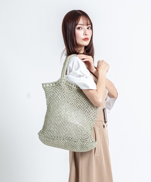 The Bagmati(ザバグマティ)の「【The Bagmati/ザバグマティ】かごバッグ メタリックコード マクラメ編み(かごバッグ・レディース・ホワイトゴールド/シルバー・FREE)」の20枚目の写真