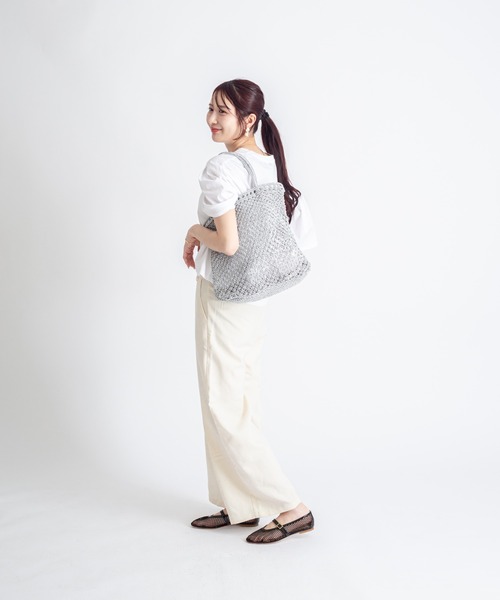 The Bagmati(ザバグマティ)の「【The Bagmati/ザバグマティ】かごバッグ メタリックコード マクラメ編み(かごバッグ・レディース・ホワイトゴールド/シルバー・FREE)」の9枚目の写真