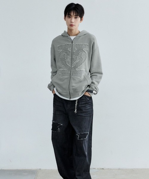 ALAND(エーランド)の「MAISON MINED/APPLIQUE ジップ(スウェット・メンズ・ネイビー/グレー・SMALL/MEDIUM)」の3枚目の写真