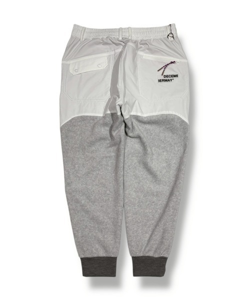 DECEMBERMAY(ディセンバーメイ)の「Cozy fleece pants(その他パンツ・メンズ・ブラック/グレー・X-LARGE/LARGE/MEDIUM/SMALL)」の6枚目の写真