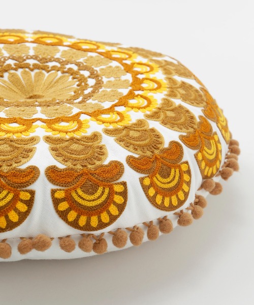 チャイハネ（チャイハネ）の「【チャイハネ】ジャスタ刺繍クッション（クッション/クッションカバー・レディース・ミント/ネイビー/オレンジ/ピンク・FREE）」の10枚目の写真