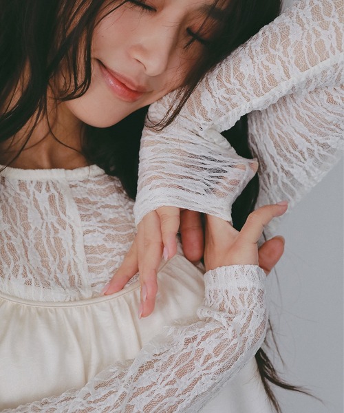 AJUGA.（アジュガ）の「ストレッチシアーレース長袖トップス（Tシャツ/カットソー・レディース・アイボリー/ブラック・FREE）」の13枚目の写真