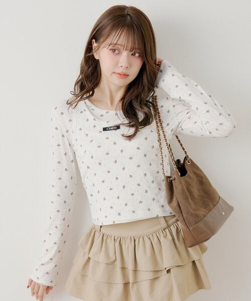 Chico(チコ)の「花柄レイヤードトップス(Tシャツ/カットソー・レディース・ブルー/ブルー系その他3/ホワイト系その他3/ピンク・FREE)」の5枚目の写真