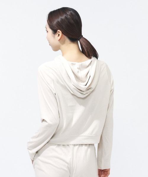NIKE（ナイキ）の「ナイキ NIKE ナイキ  NSW チル ニット LTWT OS HO L/S トップ（パーカー・レディース・グレー/ライトベージュ/ブラック/ブラウン・S/M/L）」の13枚目の写真