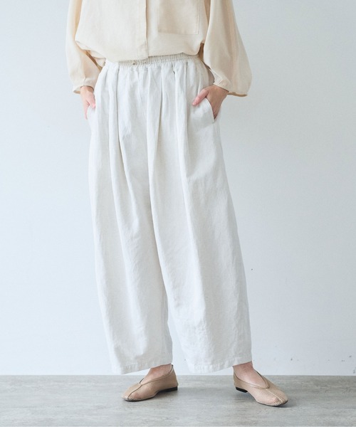 yuni（ユニ　）の「Ccotton/Linen denim wide cocoon パンツ（デニムパンツ・レディース・サックスブルー/ホワイト・FREE）」の16枚目の写真