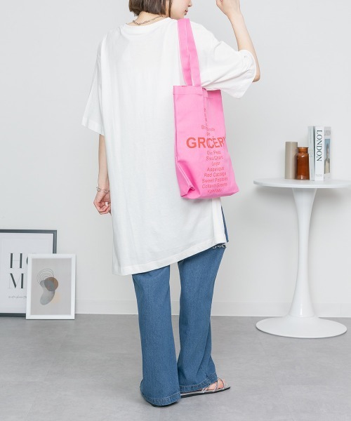 aity(アイティ)の「M-5L サイドスリット チュニックTシャツ(チュニック・レディース・ライトベージュ/ブラック/ホワイト/杢グレー・4L~5L/LL~3L/M~L)」の16枚目の写真