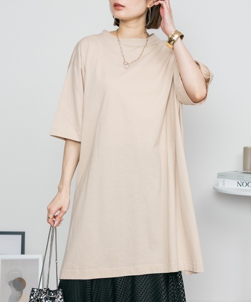 aity(アイティ)の「M-5L サイドスリット チュニックTシャツ(チュニック・レディース・ライトベージュ/ブラック/ホワイト/杢グレー・4L~5L/LL~3L/M~L)」の21枚目の写真
