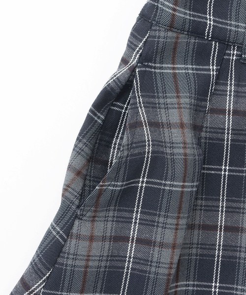 LOVETOXIC（ラブトキシック）の「【LTXC】スタイル盛れマイクロミニスカパン（その他パンツ・キッズ・ベージュ/ブラック/グレー・S:140cm/130cm/L:160cm/M:150cm）」の5枚目の写真