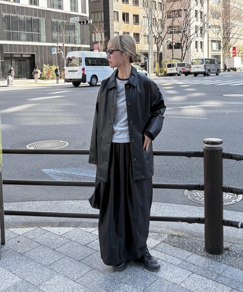 feepur(フェピュール)の「タフタコクーンロングスカート(スカート・レディース・ブラック/ブラウン・SMALL/MEDIUM)」の15枚目の写真