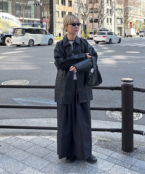 feepur(フェピュール)の「タフタコクーンロングスカート(スカート・レディース・ブラック/ブラウン・SMALL/MEDIUM)」の19枚目の写真
