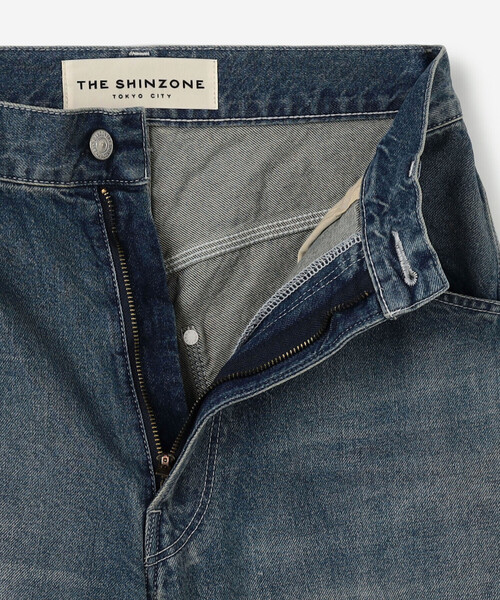 THE SHINZONE（ザ　シンゾーン）の「THE SHINZONE | TOOL DENIM PANTS WOMEN（デニムパンツ・レディース・ダークインディゴブルー/ブルー/アイボリー・34/36/32）」の8枚目の写真