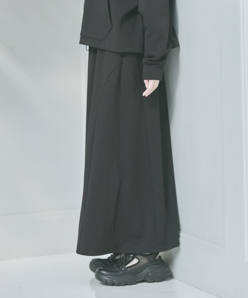 LAKOLE（ラコレ）の「ドロストフレアスカート/ 650491（スカート・レディース・ブラック/サンドグレー/カーキ・LARGE/MEDIUM）」の11枚目の写真