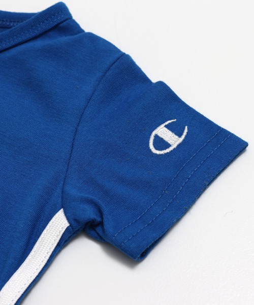 Champion（チャンピオン）の「〈チャンピオン〉脇ライン半袖ミニカバーオール（ロンパース・キッズ・ブルー/クリーム/ブラック・50-60cm/60-70cm）」の8枚目の写真