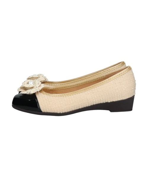 Bridget Birkin(ブリジットバーキン)の「【Bridget Birkin Walk】フラワーパールウォーキングパンプス(565247)(パンプス・レディース・ブラック/ベージュ・22.5/23/23.5/24/24.5)」の4枚目の写真