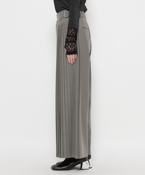 HARE（ハレ）の「サイドプリーツベルトパンツ(HARE)（スラックス・レディース・ホワイト/グレー/ブラック・FREE）」の20枚目の写真