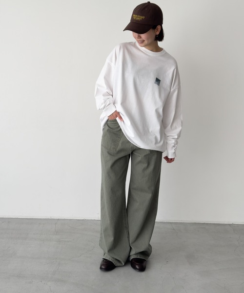 CANAL JEAN(キャナルジーン)の「Twelve12 beach ロングTシャツ(Tシャツ/カットソー・レディース・スミクロ/グレー/ホワイト・LARGE/MEDIUM)」の9枚目の写真