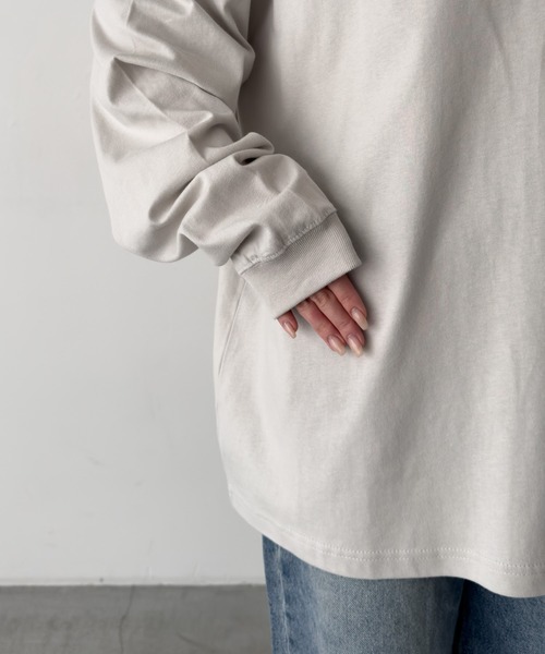 CANAL JEAN(キャナルジーン)の「Twelve12 beach ロングTシャツ(Tシャツ/カットソー・レディース・スミクロ/グレー/ホワイト・LARGE/MEDIUM)」の22枚目の写真