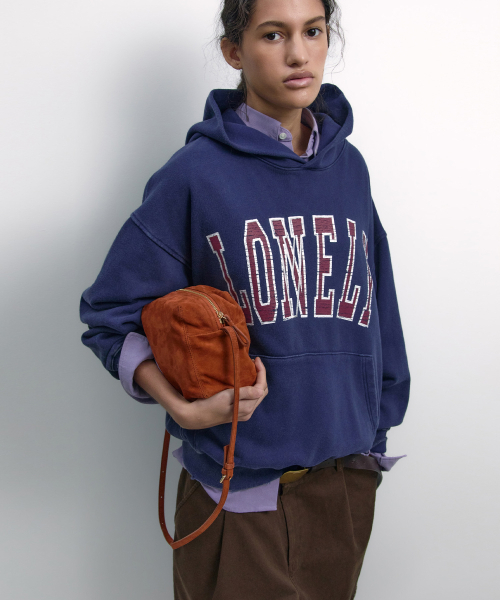 NOHANT(ノアン)の「SUEDE PICNIC BAG CAMEL(メッセンジャーバッグ・メンズ・キャメル・FREE)」の5枚目の写真