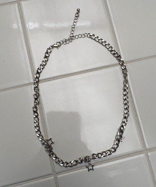 kutir（クティール）の「kutirlune／３連スターネックレス（ネックレス・レディース・シルバー・FREE）」の10枚目の写真