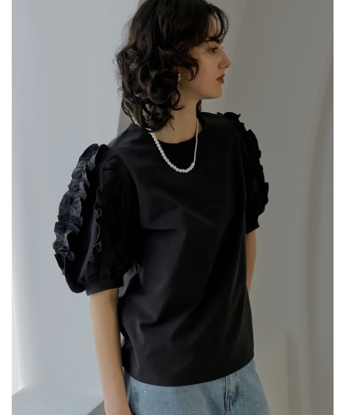 MEISM(ミズム)の「フリルパフハーフスリーブブラウス(シャツ/ブラウス・レディース・ホワイト/ブラック・LARGE/MEDIUM)」の7枚目の写真