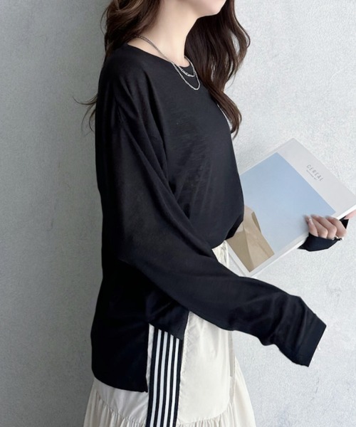 umune(ウムネ)の「シアーロンT 長袖 カットソー スリット クルーネック トップス インナー シースルー レイヤード 透け感 抜け感 秋 冬(Tシャツ/カットソー・レディース・オフホワイト/ブラック/ライム・FREE)」の8枚目の写真