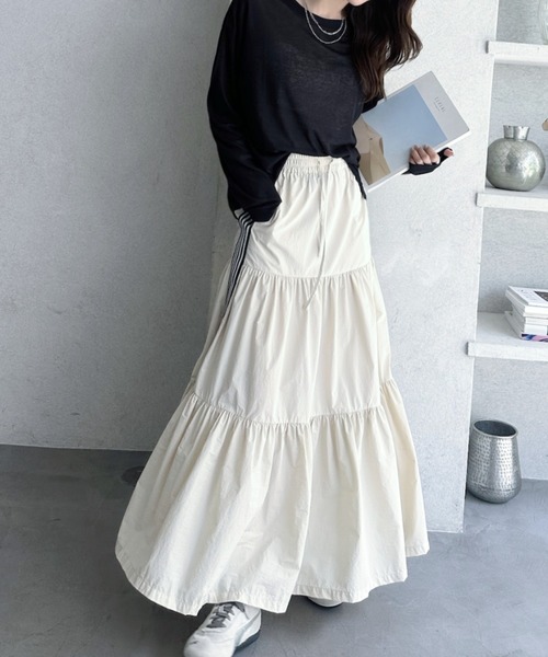 umune(ウムネ)の「シアーロンT 長袖 カットソー スリット クルーネック トップス インナー シースルー レイヤード 透け感 抜け感 秋 冬(Tシャツ/カットソー・レディース・オフホワイト/ブラック/ライム・FREE)」の10枚目の写真