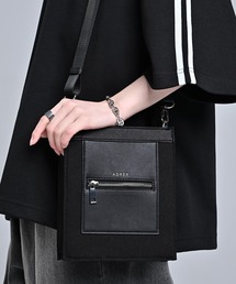 ADRER（アドラー）の「ADRER The Shoulder Bag Ver.2 ／ ADRER ザ ショルダーバッグ Ver.2（ショルダーバッグ）」