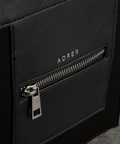 ADRER(アドラー)の「ADRER The Shoulder Bag Ver.2 / ADRER ザ ショルダーバッグ Ver.2(ショルダーバッグ・メンズ・ブラック/グレー・FREE)」の19枚目の写真