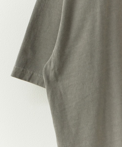 Chick(チック)の「USA Print Oversized Crewneck T-Shirt / USAプリント オーバーサイズ クルーネックTシャツ 2026年 夏 夏服(Tシャツ/カットソー・レディース・ベージュ/グレー・FREE)」の6枚目の写真