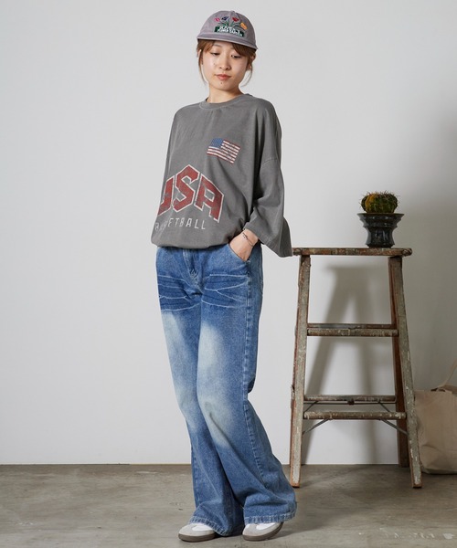 Chick(チック)の「USA Print Oversized Crewneck T-Shirt / USAプリント オーバーサイズ クルーネックTシャツ 2026年 夏 夏服(Tシャツ/カットソー・レディース・ベージュ/グレー・FREE)」の13枚目の写真